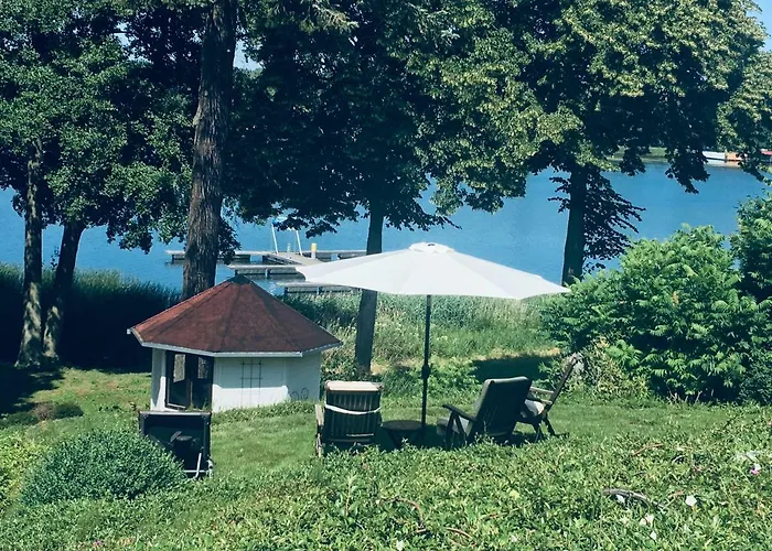 Roeblinseeterrassen * Fürstenberg-Havel